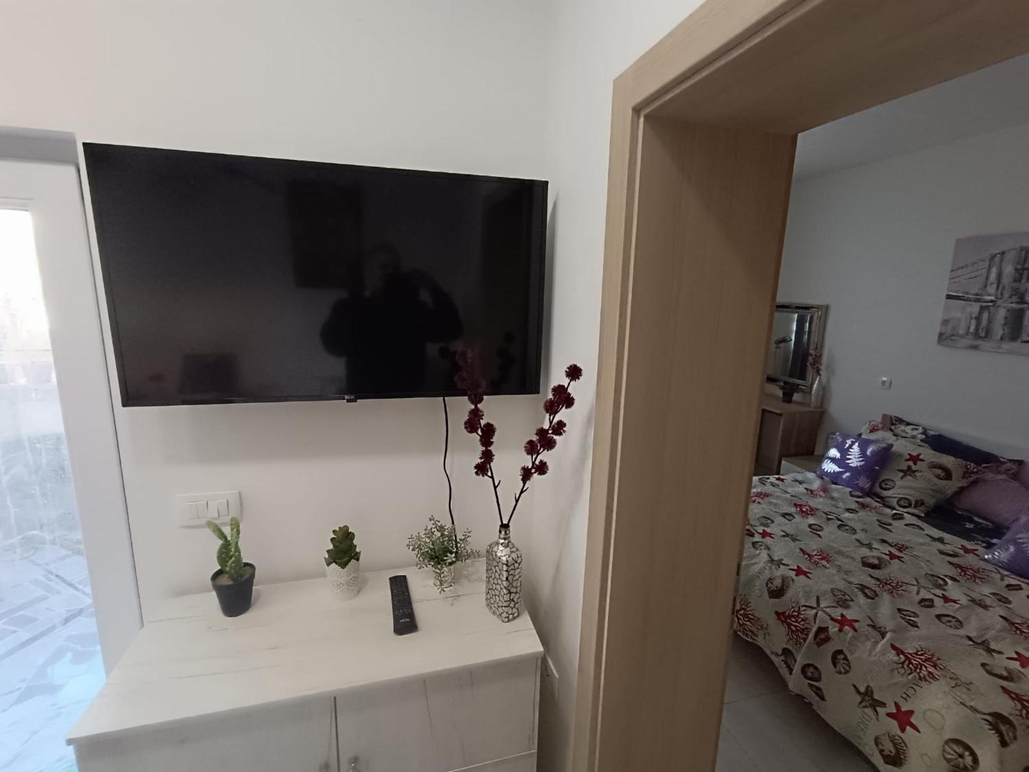 Apartmani Mira Zara Esterno foto